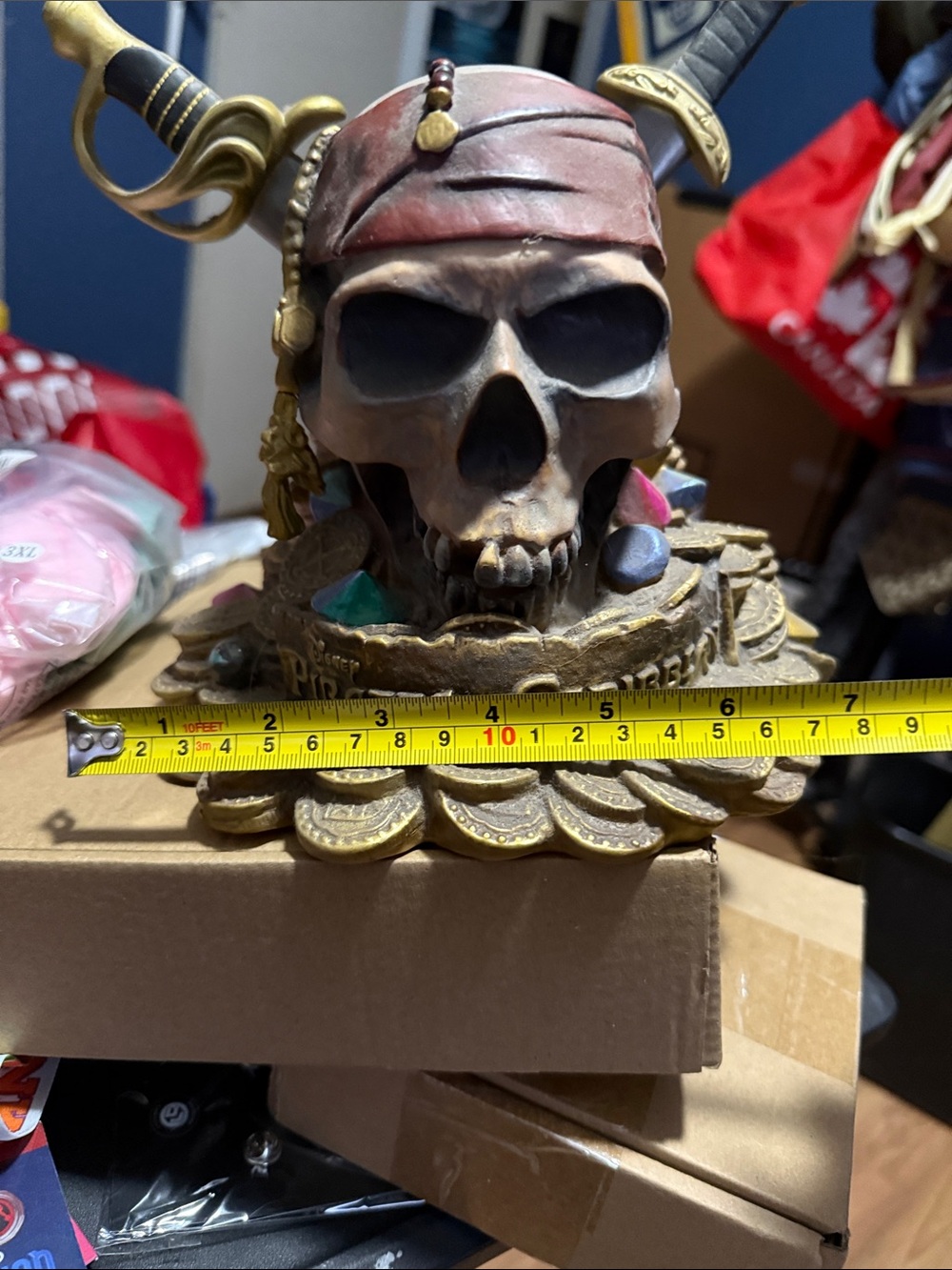 Pirates of the Caribbean Skull Bank with Swords and Gems - Brown & Gold - Picture 4 of 9